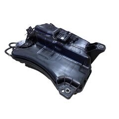 Škoda Octavia 3 facelift kombi r.v. 2019 nádrž adblue 5Q0131877F 5WA131877B