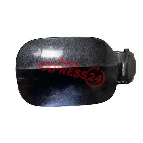 Škoda Octavia 3 kombi r.v. 2014 černá metalíza kód barvy LF9R 9910 1Z1Z víko nádrže 5E0809702