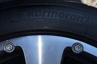 Letní kola 215/50 R17, 4,25mm dot4822, 2,92 dot 0222, 6,5Jx17H2, et42, 1T0601025E