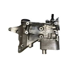 VW Scirocco 3 r.v. 2009 držák alternátoru CAW 06J90143