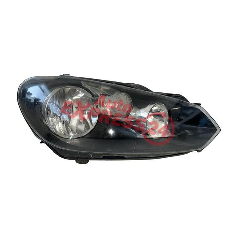 VW Golf 6 kombi r.v. 2010 černá metalíza kód barvy LC9X pravé přední světlo