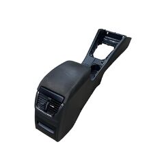 Škoda Octavia 3 kombi r.v. 2017 loketní opěrka