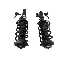 VW Passat B7 kombi r.v. 2012 elektricky nastavitelne predni tlumice 2x 3C0413031D, 2x senzor zrychleni 3C0907651