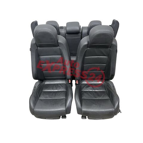 VW Golf 5 GTI hatchback r.v. 2006 kožené sedačky