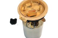 VW Passat B7 kombi r.v. 2011 palivové čerpadlo nádrže 3AA919050B