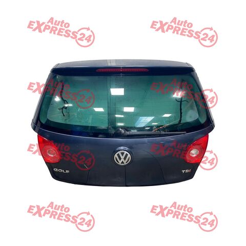 VW Golf 5 hatchback r.v. 2008, modrá satin metalíza kód barvy LC5F, páté dveře