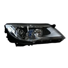 VW Tiguan 5N Sport r.v. 2008 pravé přední světlo xenon 5N1941032K jednotky 5DV009000-00 7L6941329B