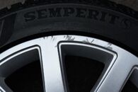 Zimní kola 235/45 R17, 6,44mm, dot3323,