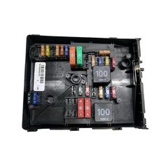 Pojistková skříň 1K0937125C