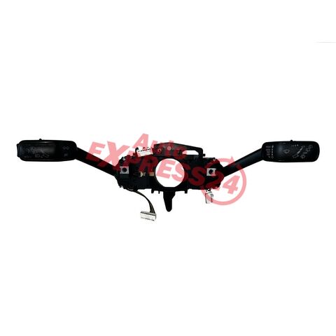 Škoda Octavia 3 kombi r.v. 2014 páčky volantu 5Q0953507EE 5Q0953613R