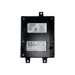 VW Passat B7 kombi r.v. 2011 řídící jednotka bluetooth 7P6035730D