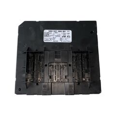 5Q0937086BG Passat B8