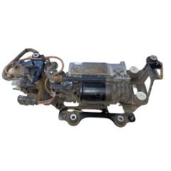 Audi A8 D4 4H sedan r.v. 2011 vzduchový kompresor 4H0616005C