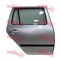 ‼️ Octavia 2 kombi r.v. 2008 stříbrná metalíza kód barvy LA7W 9156 8E8E pravé zadní dveře ‼️ drobná rez