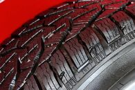 Zimní kola 215/55 R16, 8,11 mn, dot4824, 7Jx16H2, et45, 8D0601025C