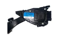 VW Touareg 7L r.v. 2007, 7L6723507 3D1723173A, Pedály