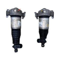 7L8616001 a 7L8616002 pravý a levý zadní měch Audi Q7 4L r.v. 2007