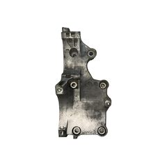 Audi A3 8P Sportback r.v. 2007 držák alternátoru BLS 038903143AF