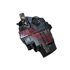 VW Transporter T5 facelift r.v. 2010 skříňový vůz filtrbox 7E0129601 7E0129607 7H0129620