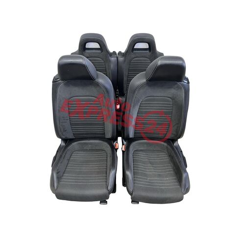 VW Scirocco 3 r.v. 2010 sedačky