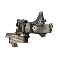 Škoda Octavia 2 facelift kombi r.v. 2011 držák alternátoru CBZB 03F903143H