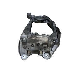 Audi A6 C7 4G avant r.v. 2013 držák převodovky 4G0399263AC