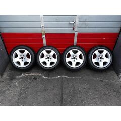 Zimní kola 215/55 R16, 8,11 mn, dot4824, 7Jx16H2, et45, 8D0601025C