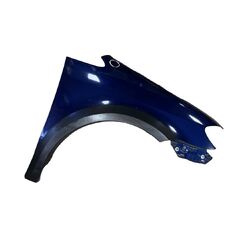 VW Touran 1T2 facelift r.v. 2007 tmavě modrá metalíza kód barvy LD5Q pravý blatník